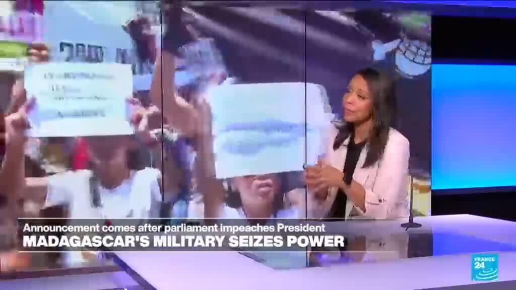 Military says it plans to rule alongside transition government